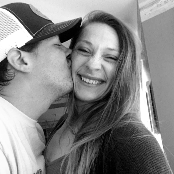 Meet your Posher, Melody - Picture 2 of 3